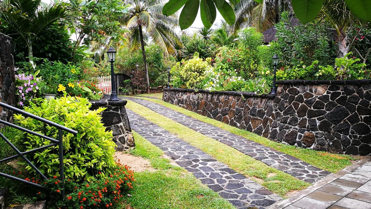 Blue Beryl Guest House Blue Bay Exterior photo