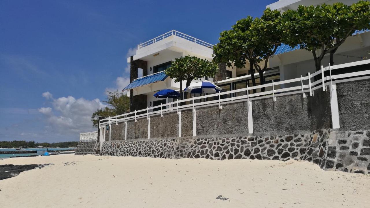 Blue Beryl Guest House Blue Bay Exterior photo