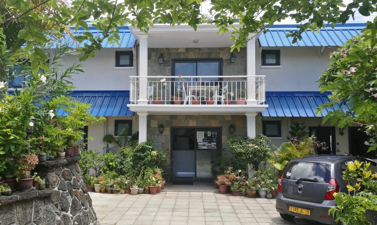 Blue Beryl Guest House Blue Bay Exterior photo